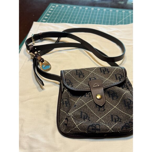 Dooney & Bourke Brown Monogram Canvas Crossbody S Bag Leather Strap Snap Closure - Picture 5 of 9